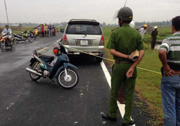 Khởi tố cán bộ quản lý thị trường xiết cổ tài xế, nghi cướp ô tô