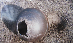 Những quả cầu dị dạng bí ẩn 'tấn công' Trái đất