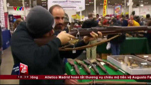 Video: Người Mỹ và 'tình yêu' đặc biệt với súng đạn