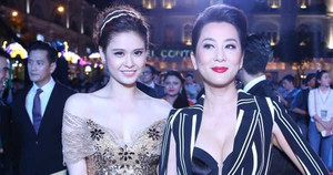 MC Kỳ Duyên hở bạo sexy, trẻ trung lấn át Trương Quỳnh Anh