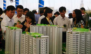 Đại gia địa ốc thưởng Tết hơn 300 triệu đồng