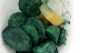 Thực hư vụ khoai lang Việt Nam chuyển màu xanh do chất độc màu da cam