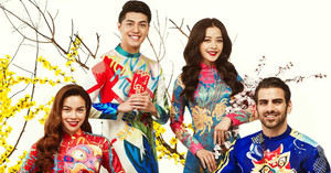 Hồ Ngọc Hà, Chi Pu, Tóc Tiên khoe dáng với áo dài