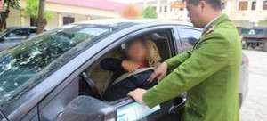 Hai 9X liều lĩnh cướp tài sản của lái xe taxi ở Hà Nội