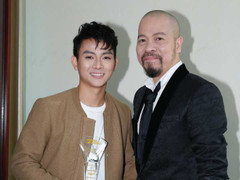 NSƯT Đức Hùng nồng nhiệt chúc mừng Hoài Lâm