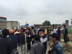 Xe ben tông xe khách, nhà xe lao vào hỗn chiến