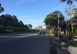 Bắt kẻ rút súng truy sát người sau va chạm giao thông