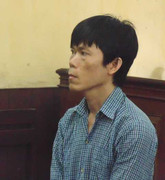 Bị nợ lương, nhân viên vung dao chém ông chủ