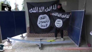 IS chế tạo được máy bay không người lái mang bom và tên lửa?