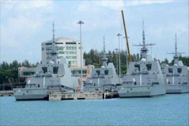 Tàu hộ vệ tên lửa 011 Đinh Tiên Hoàng thăm Singapore