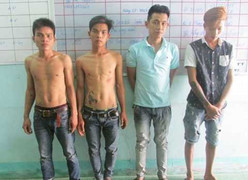 Bắt quả tang vụ hiếp dâm tập thể giữa bãi đất hoang