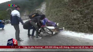 Clip: Những hình ảnh khốn đốn vì băng giá ở miền Bắc