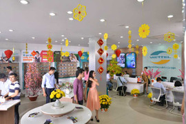 Doanh nghiệp tung khuyến mại khủng dịp Tết Bính Thân