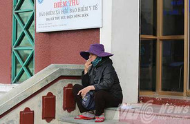 Người Đà Nẵng co ro trong giá lạnh bất thường