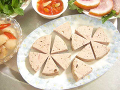 Mẹo chọn giò lụa không có hàn the