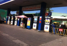 Xăng A95 'có vấn đề' khiến xe sang chết máy hàng loạt?