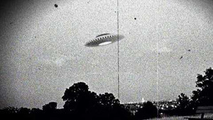 Công bố các báo cáo mật về UFO
