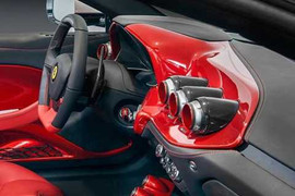 Siêu xe Ferrari F60 America đầu tiên tại Mỹ giá hơn 50 tỷ