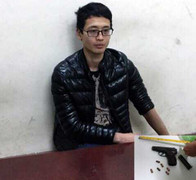 Bắt đối tượng tàng trữ súng trái phép giữa đêm khuya