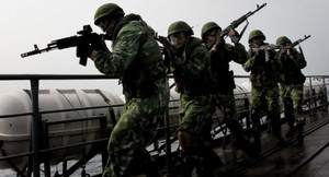 Lính thủy đánh bộ Nga tập trận quy mô lớn