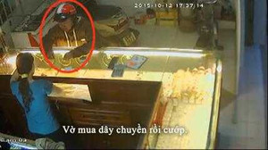 Clip: Những pha cướp giật táo tợn bị camera ghi lại