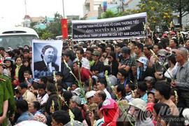 Nhìn lại những lời tiếc thương dành cho ông Nguyễn Bá Thanh