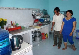 Ảnh: 'Người tù thế kỷ' Huỳnh Văn Nén đón nhà mới ngay trước Tết