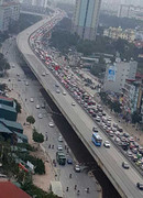 Cao tốc Pháp Vân - Cầu Giẽ ùn tắc nghiêm trọng sáng 28 Tết