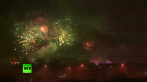 Clip: Pháo hoa rực trời Bắc Kinh phút giao thừa Bính Thân