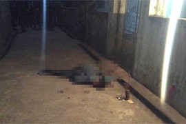 Mâu thuẫn uống rượu chúc ngày Tết, dùng dao truy sát bạn