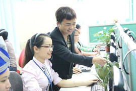 Những tổng đài viên không có Giao thừa: Tổng đài là ở... trên trời