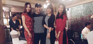 Trấn Thành, Hari Won mặc đồ đôi đi chơi Tết