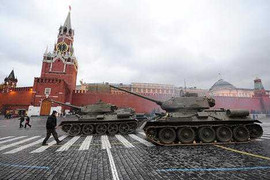 Bất ngờ phí bảo dưỡng xe tăng T-34 huyền thoại của Nga