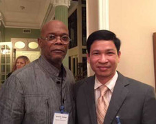 'King Kong' chi tiền khi làm phiền người dân Quảng Bình