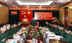 Đại tướng Ngô Xuân Lịch thăm Cục Chính sách và Tạp chí Quốc phòng toàn dân