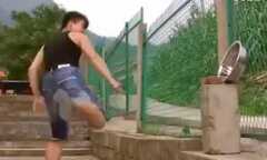 Clip: ‘Cao thủ’ phi đũa xuyên thủng chậu