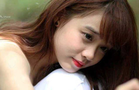 Vẻ đẹp trong sáng của cô gái sở hữu những clip gây 'bão' mạng