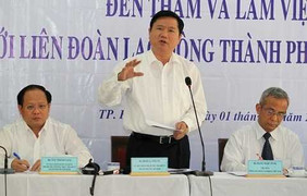 Bí thư Đinh La Thăng: Công đoàn TP.HCM phải khác lạ