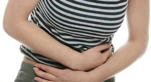 Chữa đau dạ dày hiệu nghiệm với chuối hột, mật ong