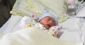 Giây phút lịch sử em bé 'Jetstar' ra đời ở độ cao 10.000m