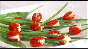 Salad hoa Tulip: Món ngon tốt cho phụ nữ