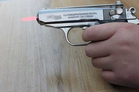 Thiếu tá công an vác súng vào trường tấn công học sinh cấp 2 trần tình