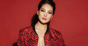 Trương Ngọc Ánh táo bạo khoe hình thể trên tạp chí