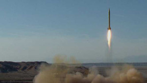 Iran tiếp tục thử hai tên lửa tầm xa 2.000km