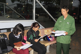 Hành trình 2 đêm trắng của người cha tìm con trai mất trí lạc giữa Hà Nội