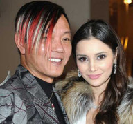 Chân dung tỷ phú Hong Kong 'ném' tiền mua 30 xe sang Rolls-Royce