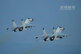 Trung Quốc cho chiến cơ J-11 huấn luyện ở Biển Đông