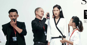 NTK tóc của Keira Knightley đến Việt Nam tham gia show thời trang hoành tráng