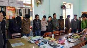 Đột kích ki-ốt cờ bạc 'bất khả xâm phạm' ở Hải Phòng