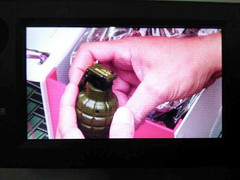 Phát hiện lựu đạn trong kiện hàng chuẩn bị lên máy bay từ Huế ra Hà Nội